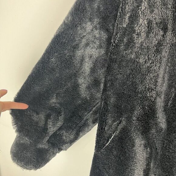 St. John Coat Collection Black Faux Fur Jacket XS - Picture 5 of 13